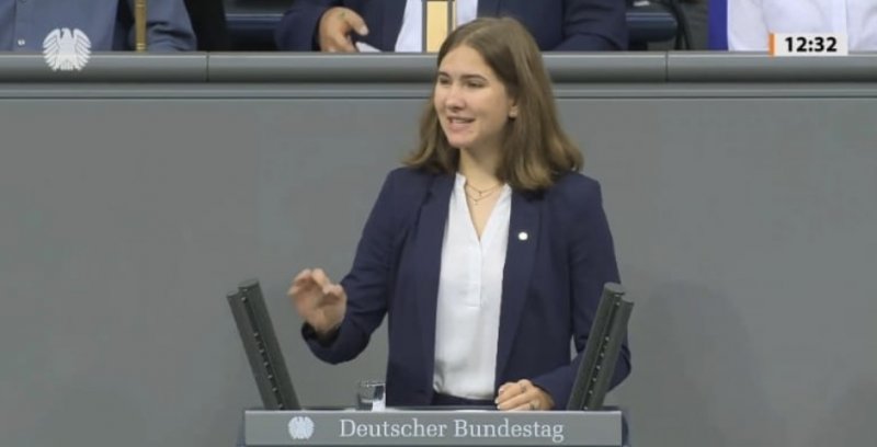 Demokratie erleben im Herzen des Bundestags — Jugend und Parlament 2025