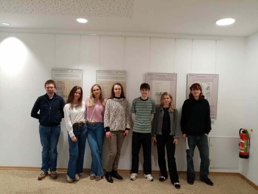 Freudenhainer besuchen die Ausstellung Thinking Inside The Box    