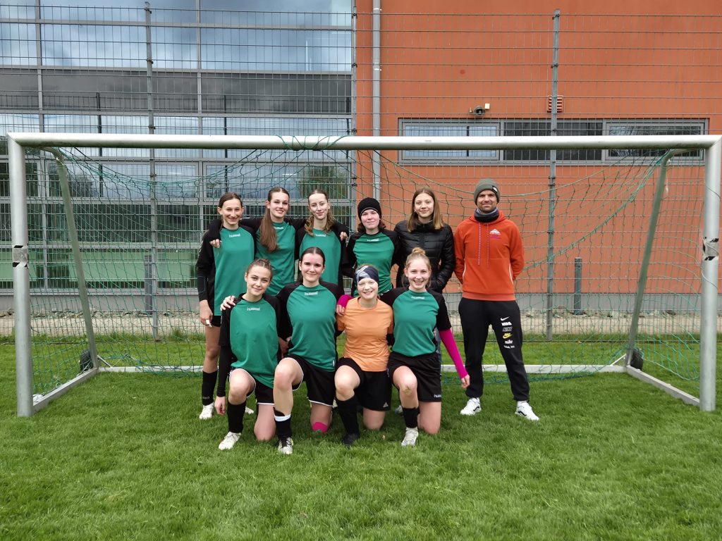 Fußball-Stadtfinale der Mädchen (Wettkampfklasse II)